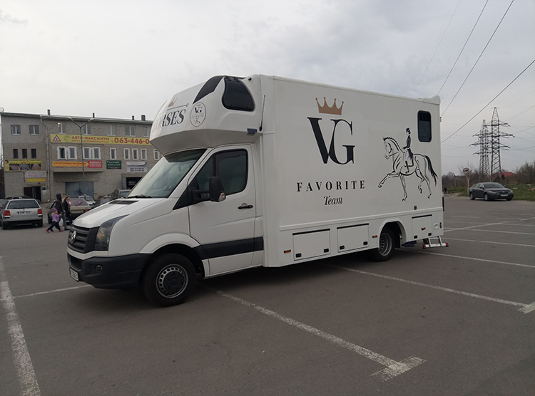 Брендирования фургона автомобильной пленкой
