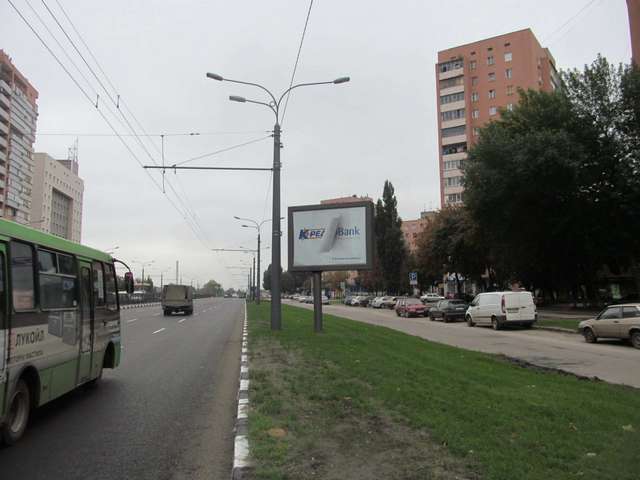 Гагаріна просп., 66