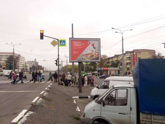 Гагаріна просп. — Героїв Сталінграда просп.