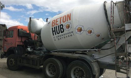 Реклама на бетономешалке